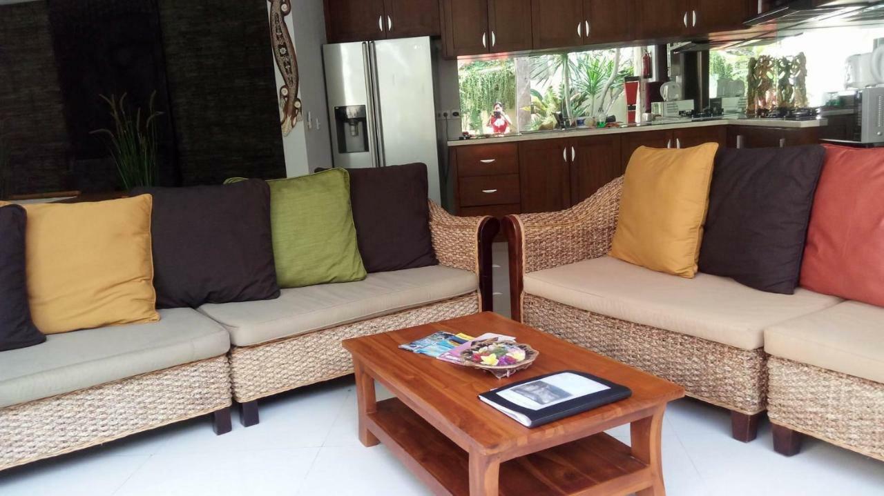 Villa Rendezvous Bali Seminyak Buitenkant foto
